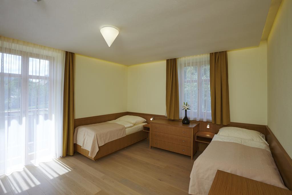 Pension Jeznik Krnov Exterior photo